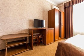 8 Nebo Hotel