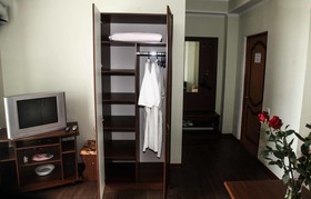 Dobraya Mama Hotel