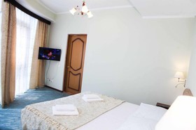 Dobraya Mama Hotel