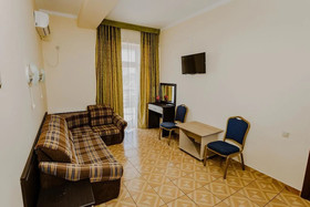Mandarin Hotel