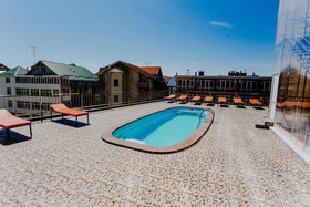 Mandarin Hotel
