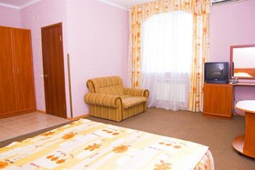 Marina Hotel