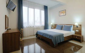 Hotel Yuzhny