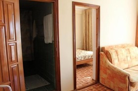 Liana Hotel