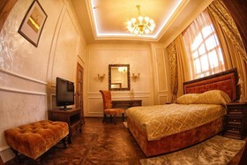Grand Hotel