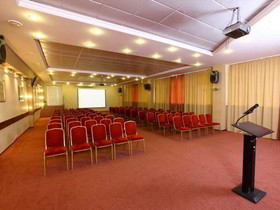AMAKS Premier Hotel