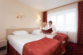 AMAKS Premier Hotel