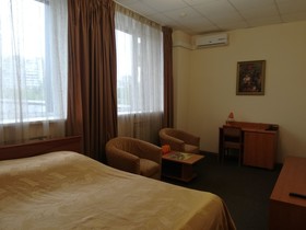 Cruise Hotel