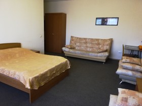 Cruise Hotel