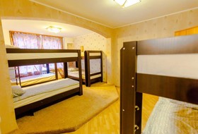 Like Hostel