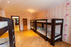 Like Hostel