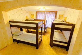 Like Hostel