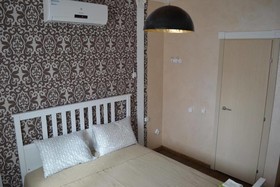 Traveler's Hotel