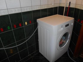 Amethyst Hostel