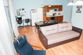 Hostel For Friends