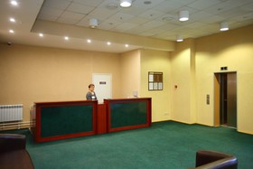 Maksim Hotel