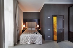 Palais Royal Hotel