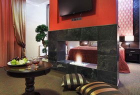 Palais Royal Hotel