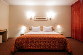 Premier Hotel
