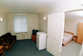 Deryabin Hotel