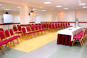 Amaks City Hotel