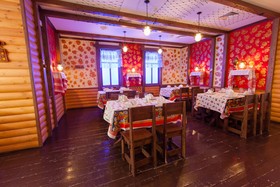 AMAKS Safar Hotel