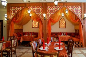 AMAKS Safar Hotel