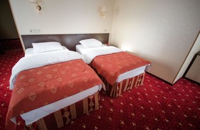 AMAKS Safar Hotel