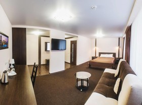 Aviator Hotel