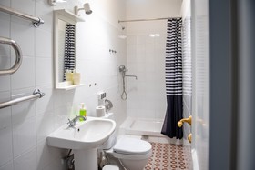 Cho Hotel
