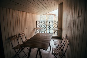 Cho Hotel