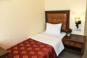 Don Kikhot Hotel