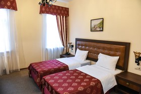 Don Kikhot Hotel