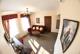 Don Kikhot Hotel