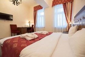 Don Kikhot Hotel