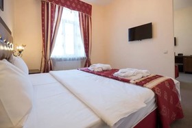 Don Kikhot Hotel
