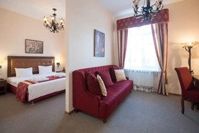 Don Kikhot Hotel