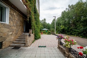 Dubrava Hotel