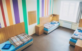 Hostel Ehot