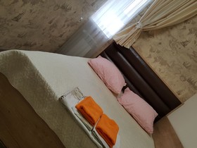 Hostel Friday