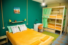 Nice Hostel on Peterburgskaya