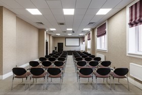 Raymond Hotel