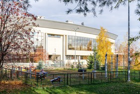 Tashayak Hotel