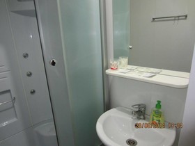 Club Hotel