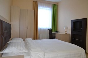 Open City Hotel