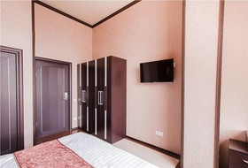 Golden House Hotel