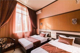 Golden House Hotel