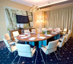 Hotel Alexandrovsky Garden