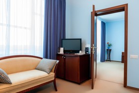 Hotel Alexandrovsky Garden