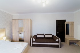 Hotel Balmont